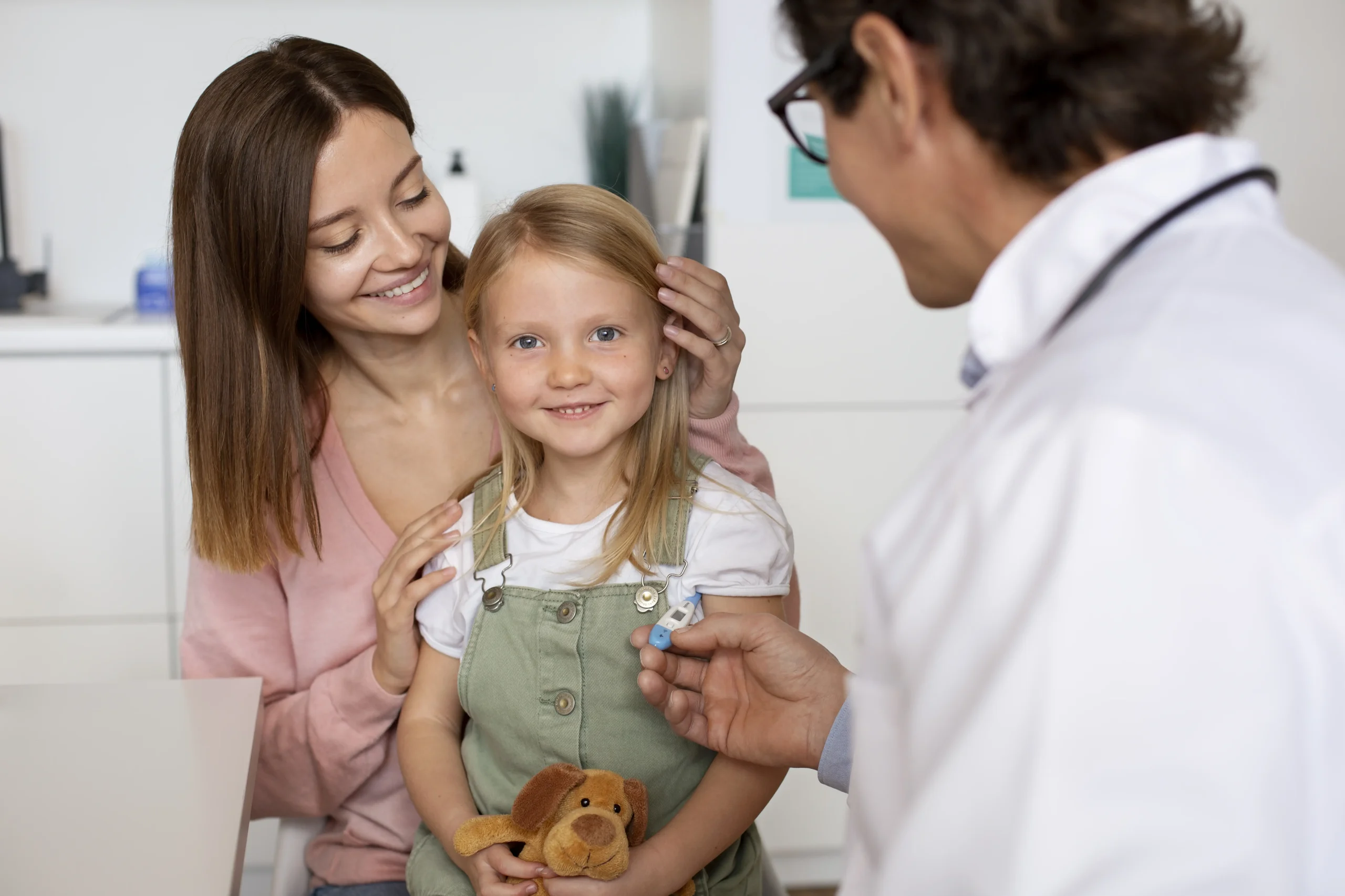 SLIDER 1 1 scaled - Mehmet Kılıç -Sakarya Çocuk Doktoru